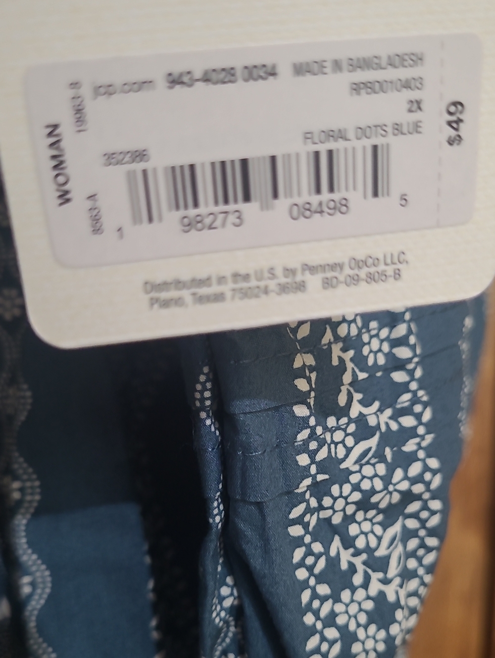 Women's Teal Patterned Peasant Blouse - Picture 6 of 6